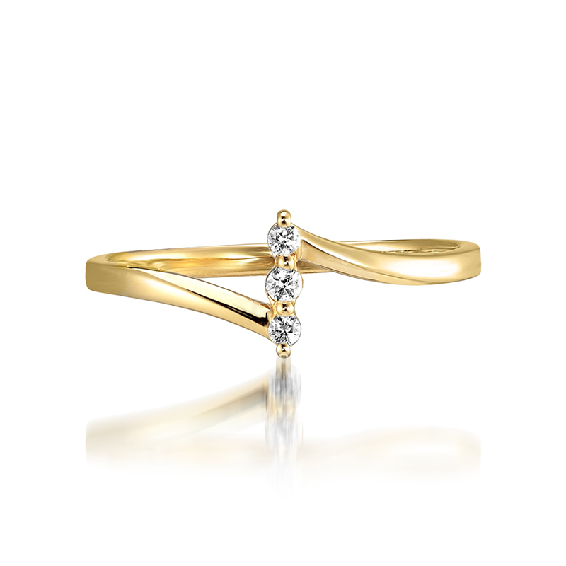 Stackable Triple Diamond Ring