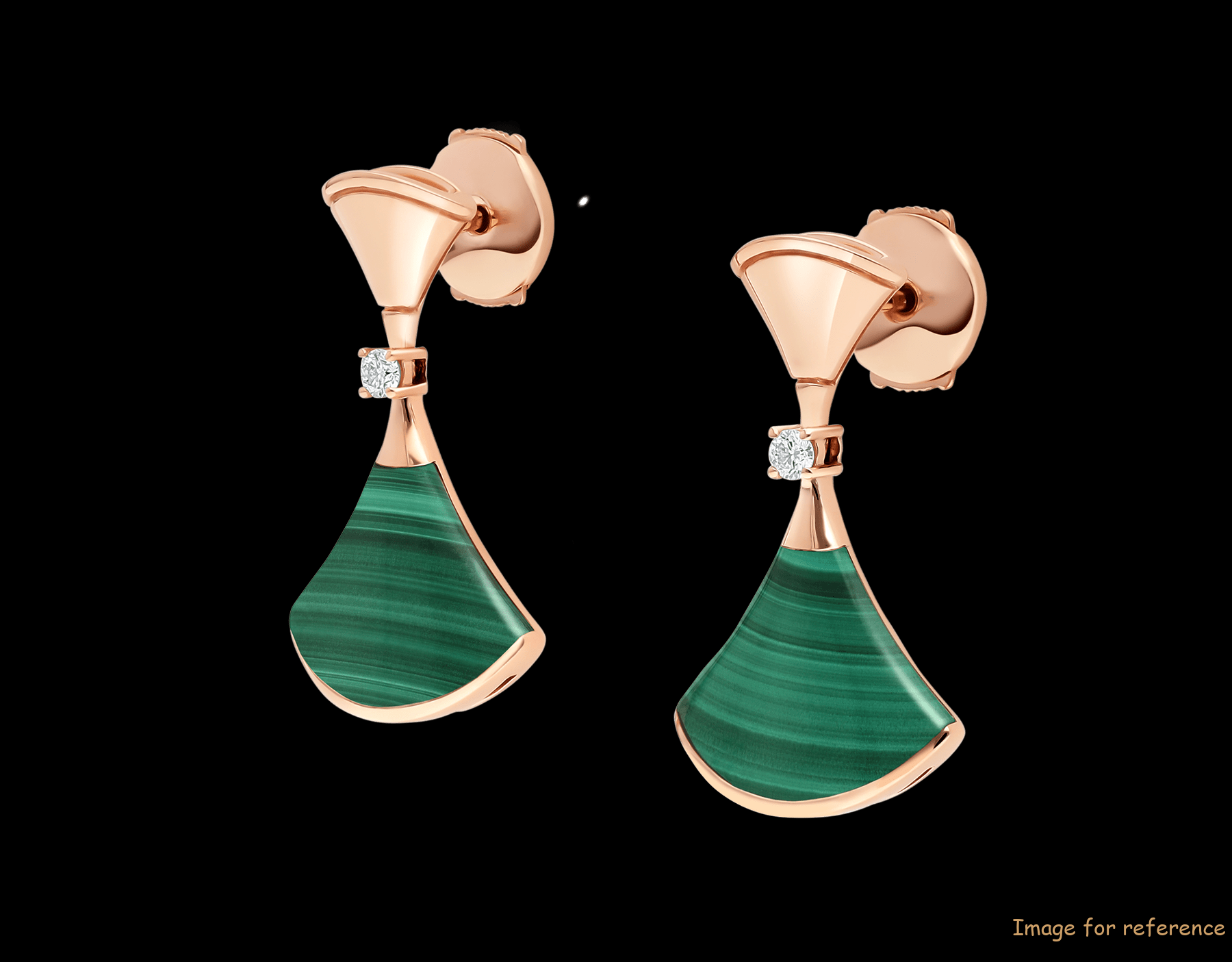Custom design ODM OEM 18 kt rose gold earring set with malachite elements and round brilliant-cut diamonds. Custom design ODM OEM 18 kt rose gold earring set with malachite elements and round brilliant-cut diamonds.