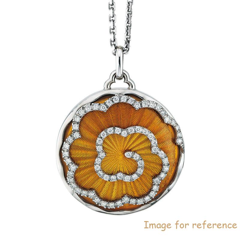 Custom women pendant made from an AG-925 sterling silver with a gold