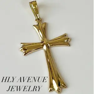 18K Japan Gold Cross Pendant Outsource Jewelry Production Manufacturer